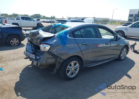 2018 Chevrolet Cruze Lt Auto z USA, uszkodzony, nr VIN 1G1BE5SM8J7155517